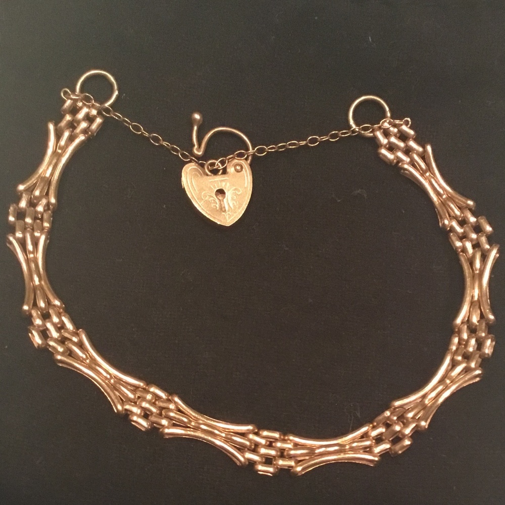 14k Gold Victorian Gate Bracelet